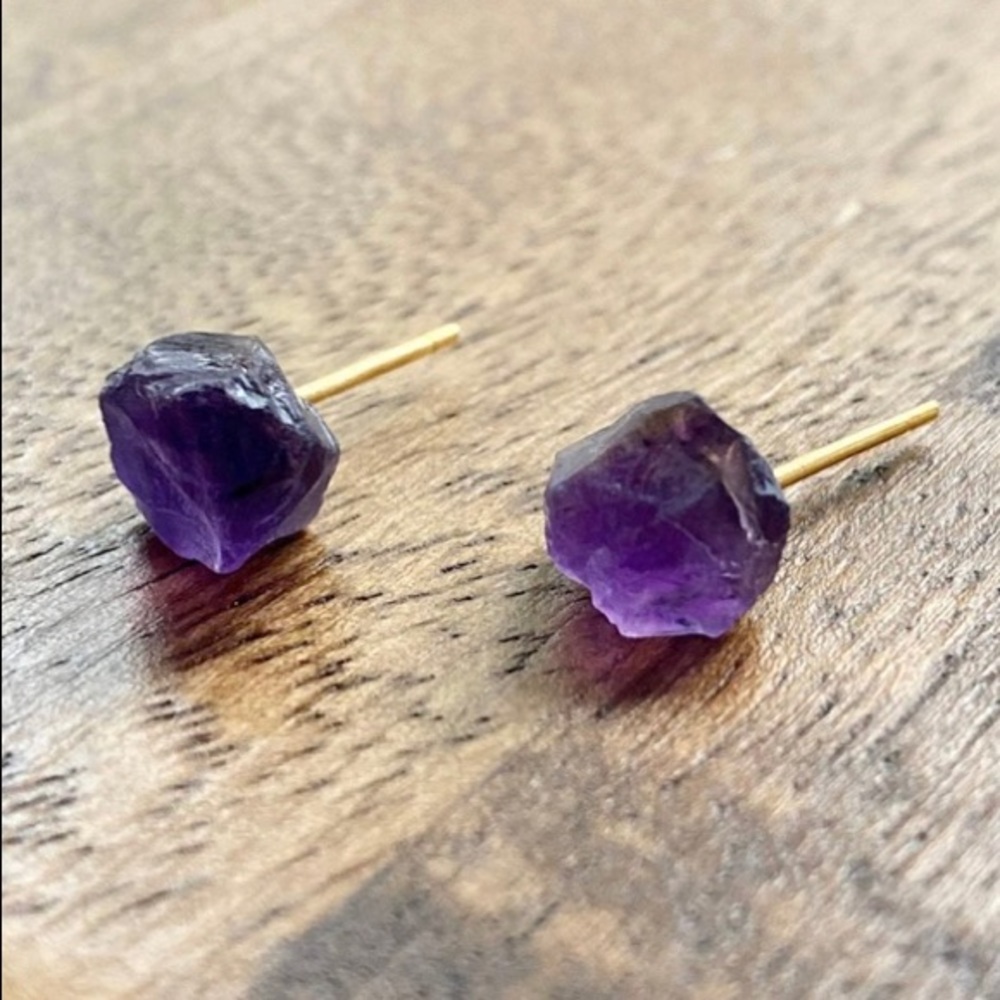 🆕 New Raw Amethyst Crystal Stud Gemstone Earrings - Picture 4 of 9